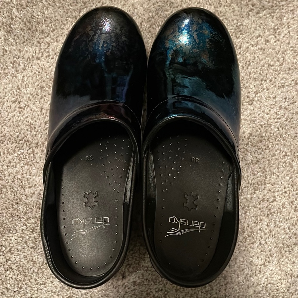 Dansko size 38